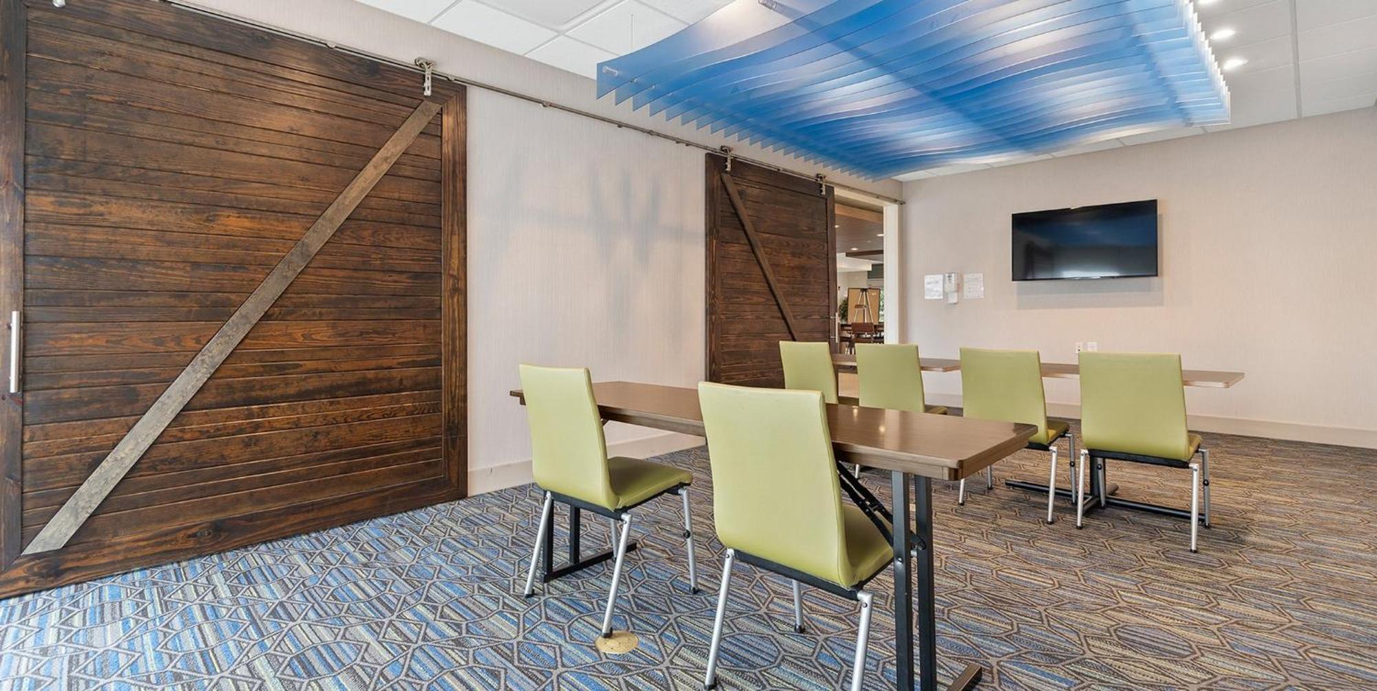 Holiday Inn Express & Suites Macon North By Ihg Exteriér fotografie