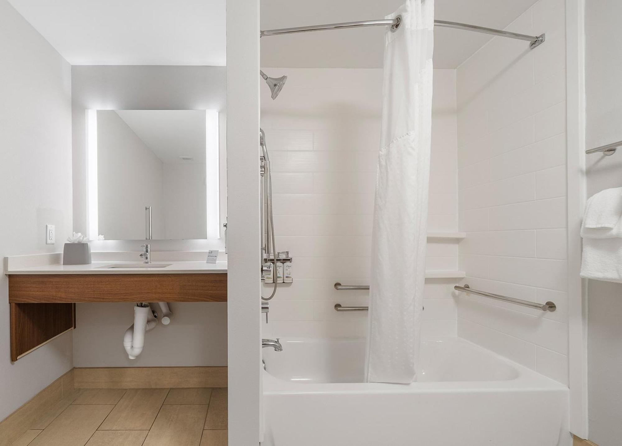 Holiday Inn Express & Suites Macon North By Ihg Exteriér fotografie